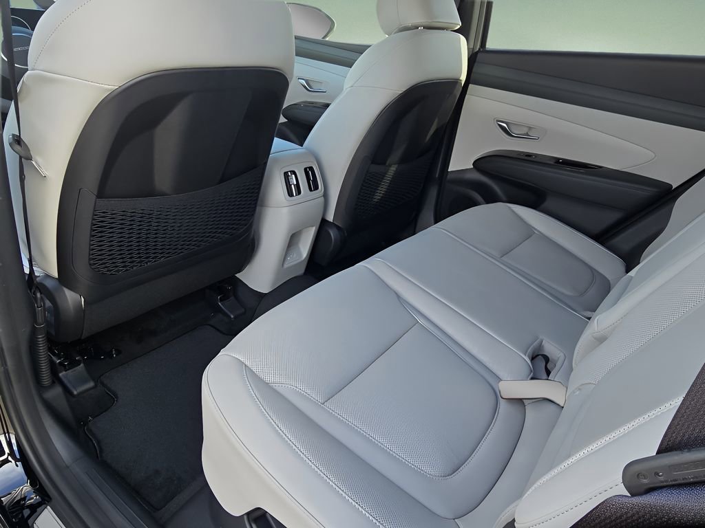 New 2026 Hyundai Tucson Limited image 15