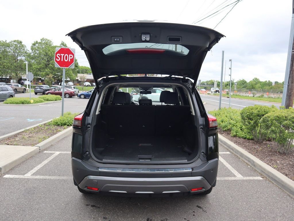 Certified 2023 Nissan Rogue SL w/ SL Premium Package image 25