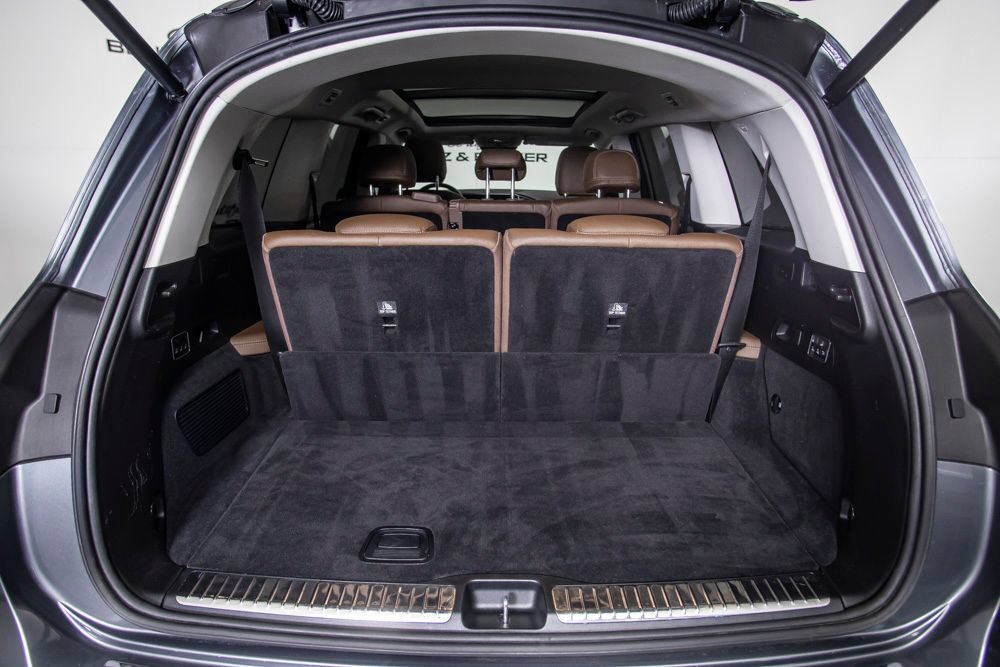 Used 2024 Mercedes-Benz GLS 450 4MATIC image 8