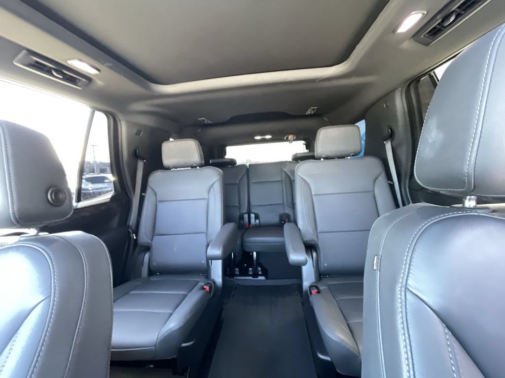 Used 2024 Chevrolet Tahoe Z71 w/ Luxury Package AWD/4WD image 21