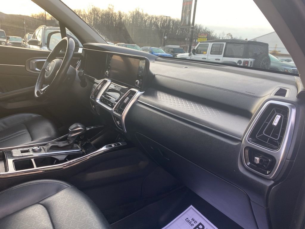 Used 2021 Kia Sorento SX image 8