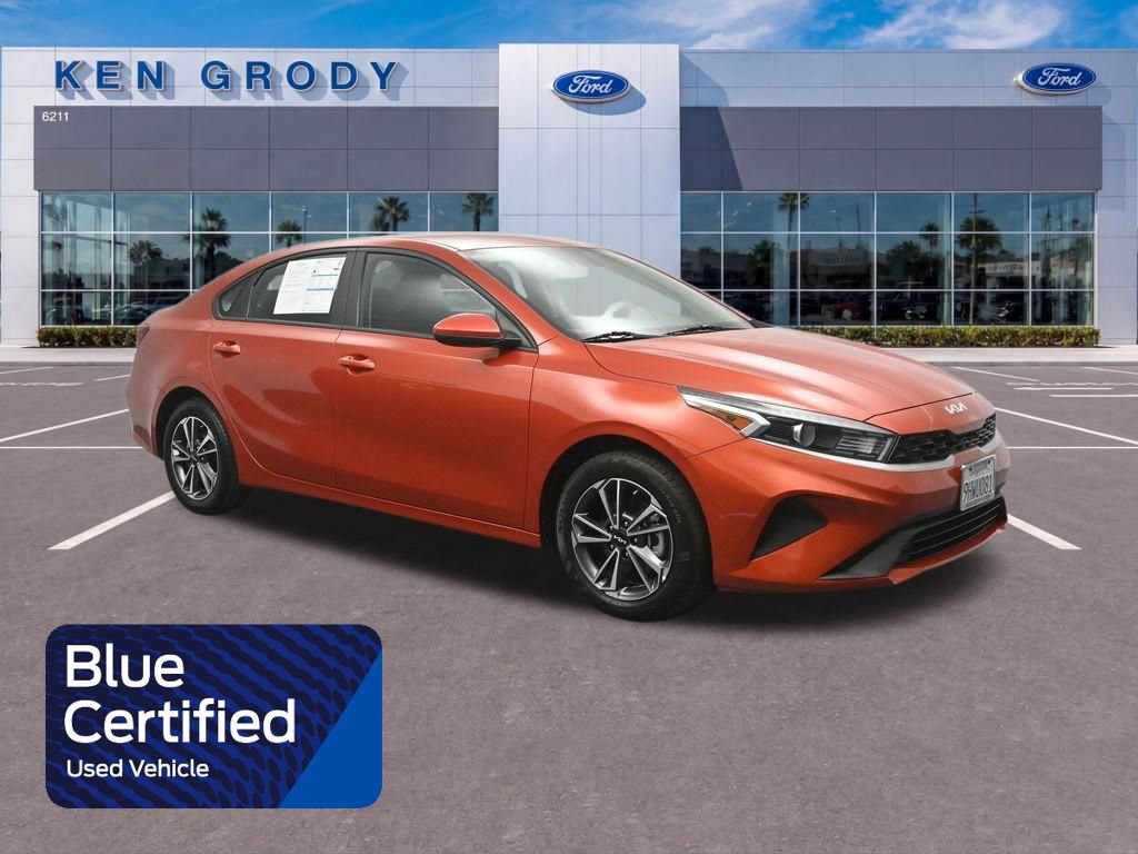 Used 2023 Kia Forte LXS FWD image 1