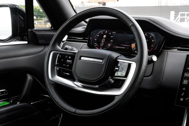 New 2026 Land Rover Range Rover Long Wheelbase SE AWD/4WD image 21