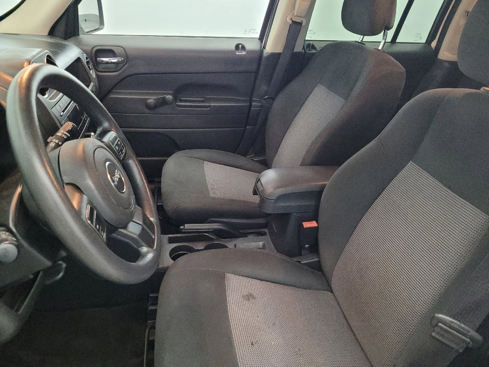 Used 2014 Jeep Patriot Sport AWD/4WD image 17