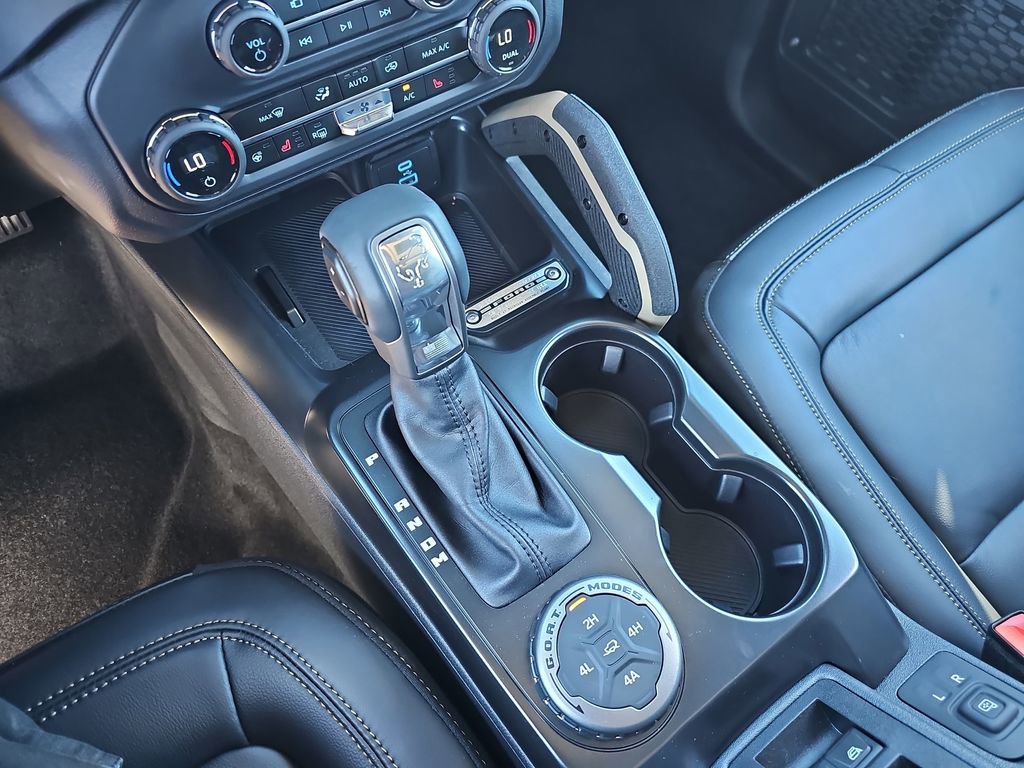 New 2025 Ford Bronco Badlands image 24