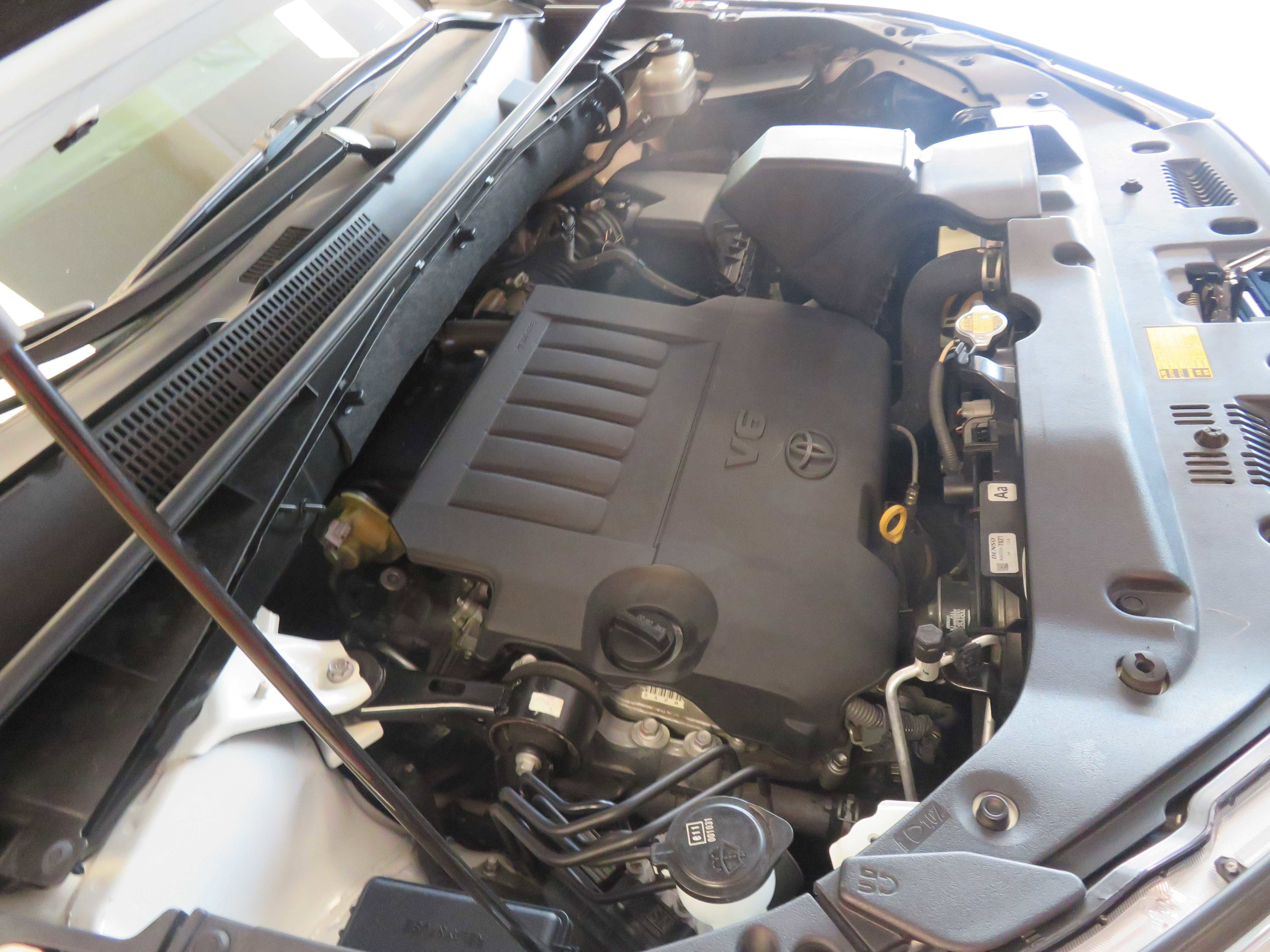 Used 2014 Toyota Highlander Plus FWD image 54