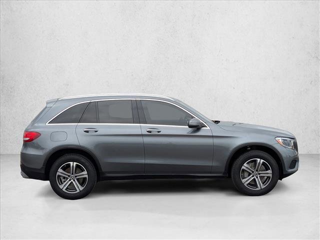 Used 2019 Mercedes-Benz GLC 300 4MATIC image 4