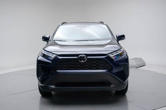 Used 2025 Toyota RAV4 XLE AWD/4WD image 17