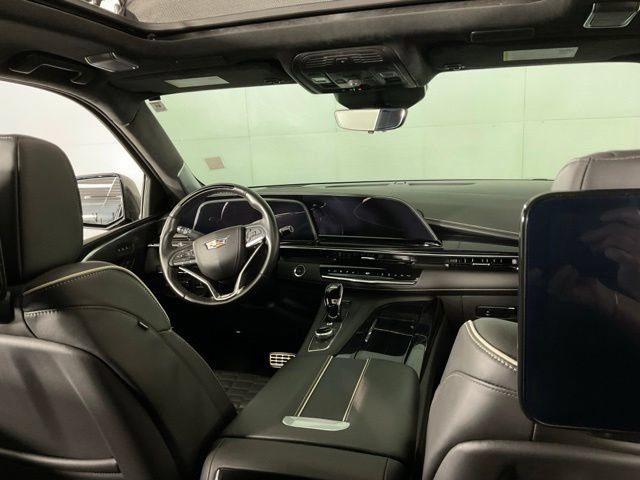 Used 2024 Cadillac Escalade V w/ LPO, ONYX Package AWD/4WD image 13