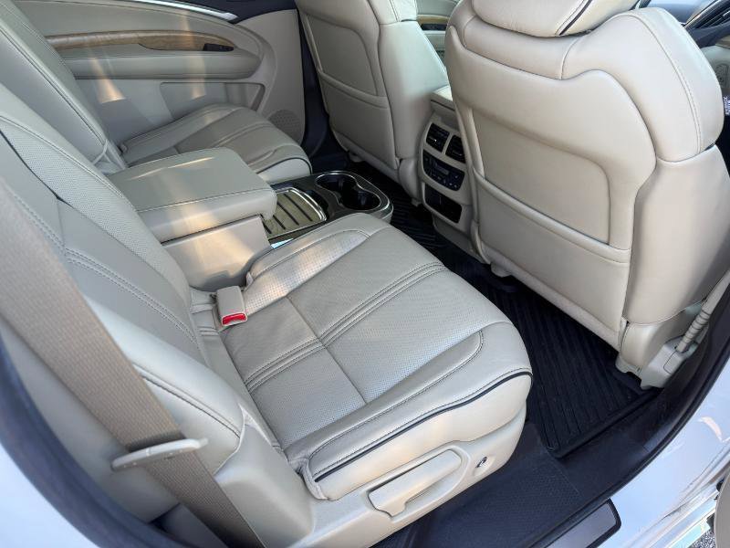 Used 2020 Acura MDX Advance Package, Low Miles, Sh image 11