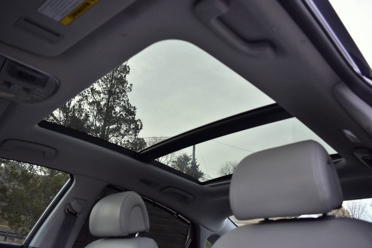 Used 2015 Hyundai Sonata Limited w/ Option Group 06 image 36