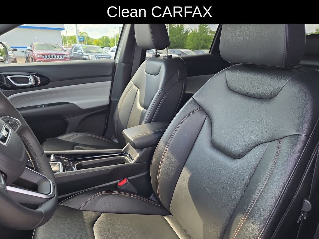 Used 2024 Jeep Compass Limited AWD/4WD image 6