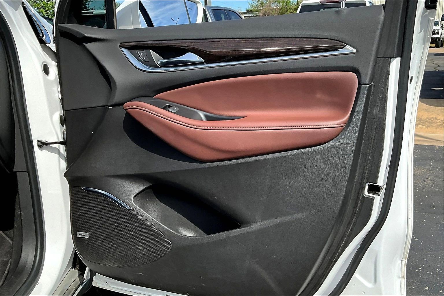 Used 2018 Buick Enclave Avenir w/ Avenir Technology Package image 19