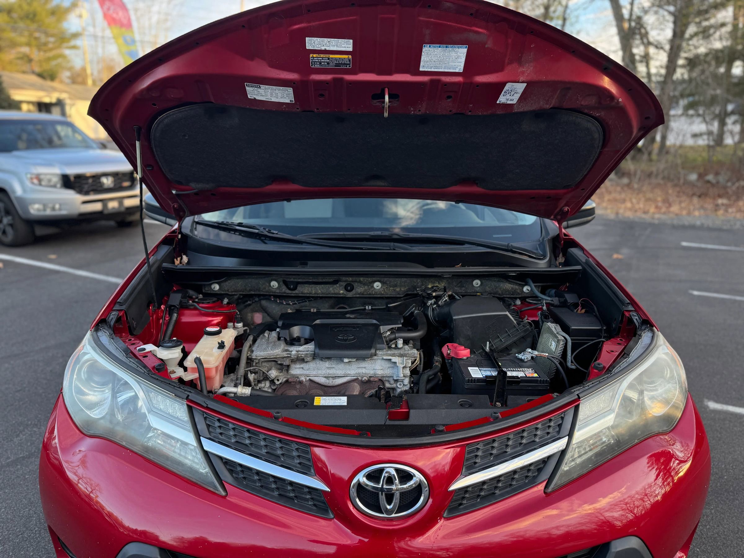 Used 2015 Toyota RAV4 LE image 10