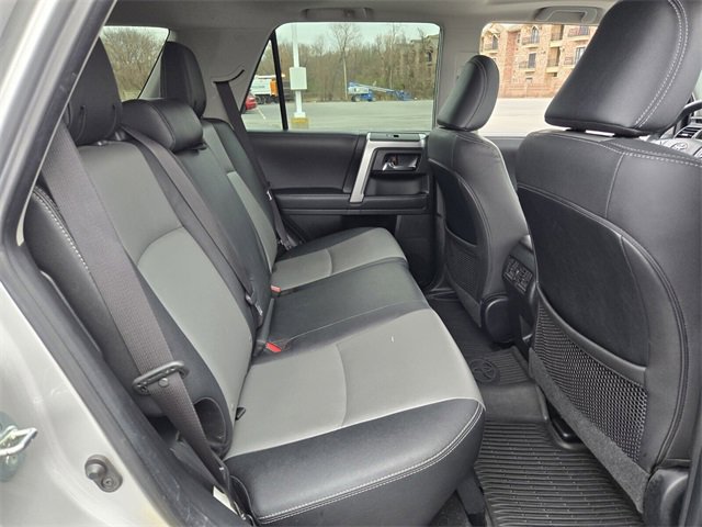 Used 2022 Toyota 4Runner SR5 Premium w/ Moonroof Package image 18