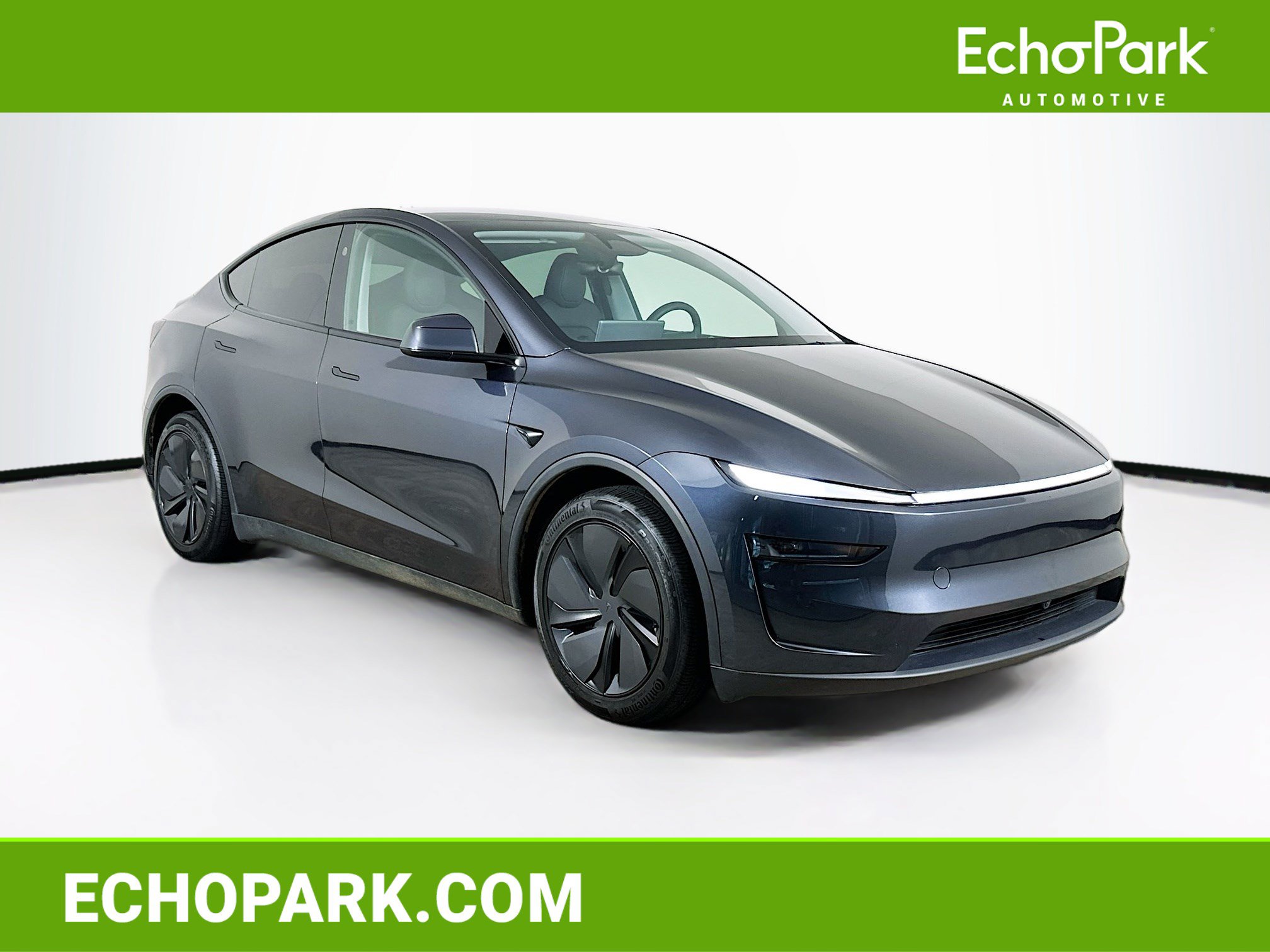 Used 2026 Tesla Model Y Long Range AWD/4WD image 1