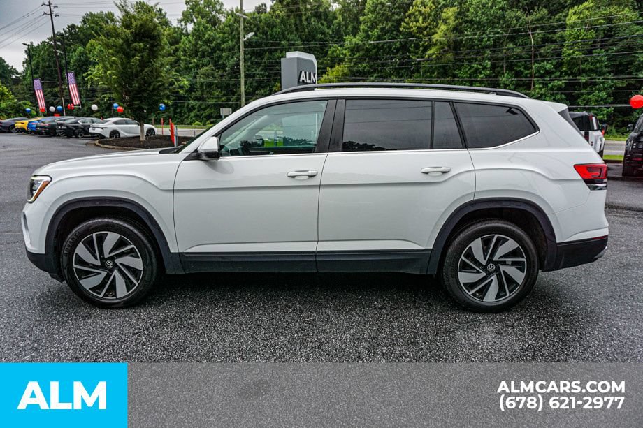 Used 2024 Volkswagen Atlas SE AWD/4WD image 6