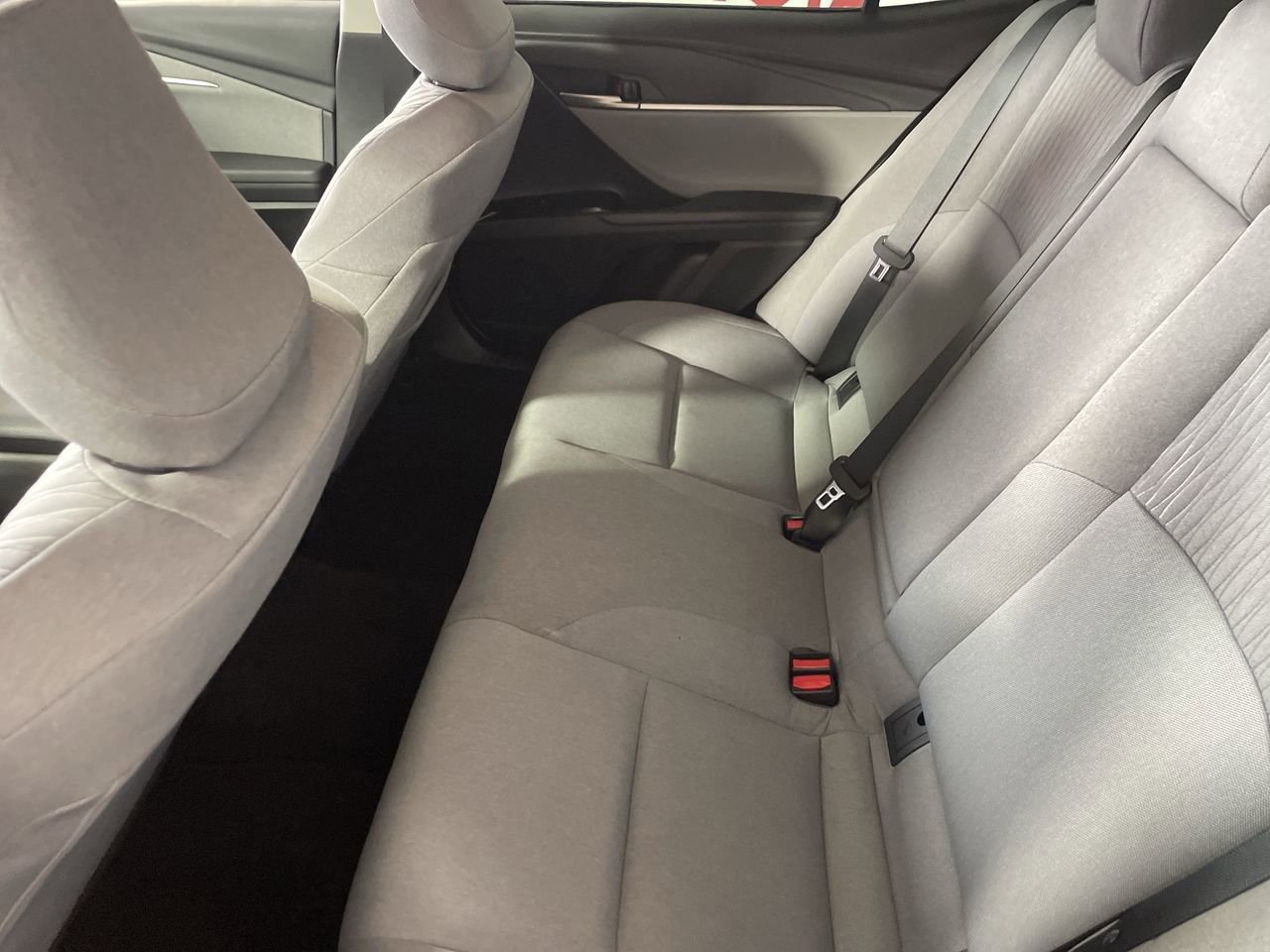 Used 2025 Toyota Camry LE image 23