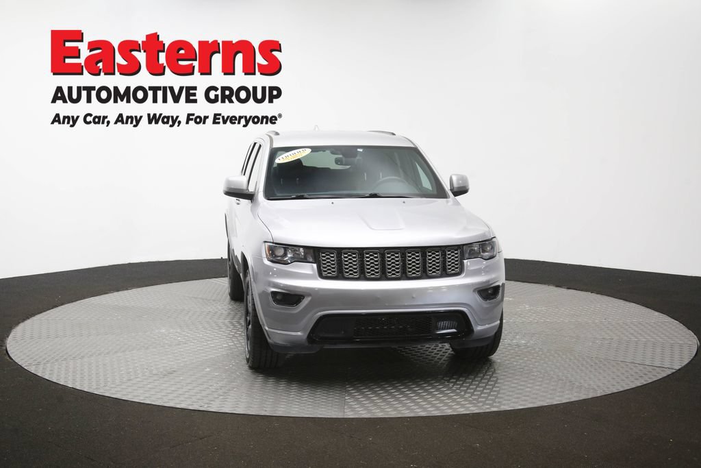 Used 2017 Jeep Grand Cherokee Altitude AWD/4WD image 51