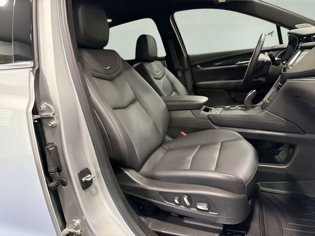Used 2020 Cadillac XT5 Premium Luxury FWD image 14
