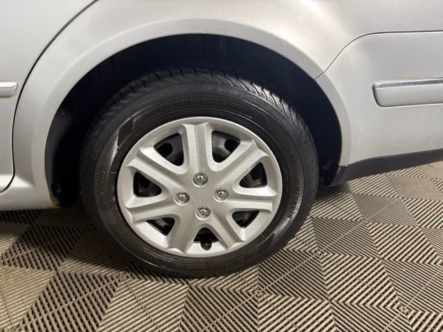 Used 2004 Volkswagen Jetta GL FWD image 20