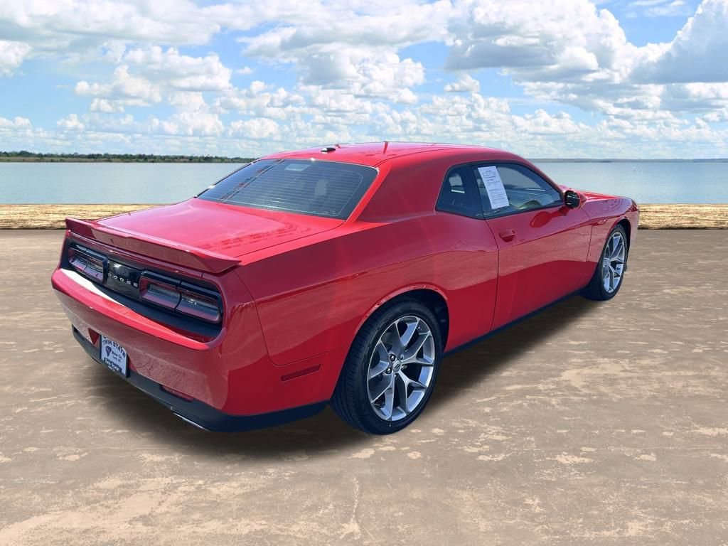 Used 2022 Dodge Challenger GT image 5