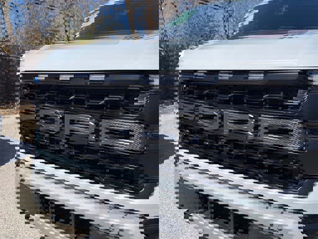 Used 2025 Ford F150 Raptor image 4