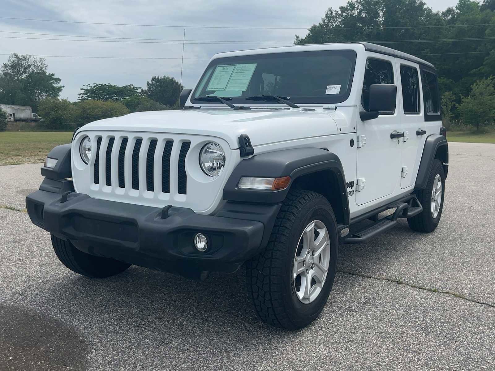 Used 2021 Jeep Wrangler Unlimited Sport AWD/4WD image 2