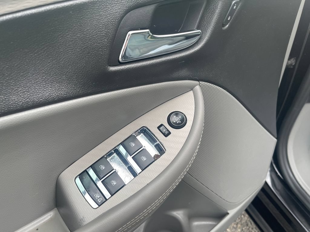 Used 2016 Chevrolet Impala LS FWD image 12