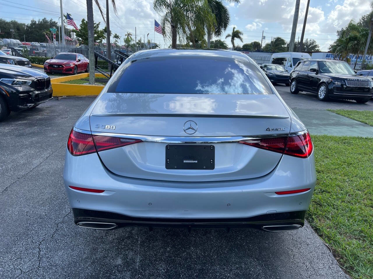 Used 2023 Mercedes-Benz S 580 4MATIC Sedan image 7