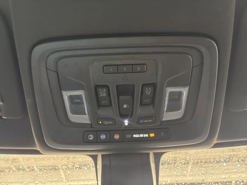 Used 2021 GMC Sierra 1500 AT4 w/ AT4 Premium Package AWD/4WD image 26