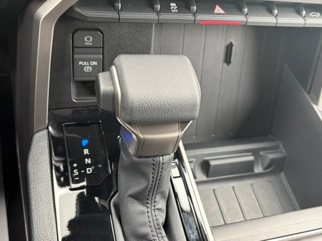 Used 2026 Toyota Tundra SR5 w/ SR5 Premium Package AWD/4WD image 24