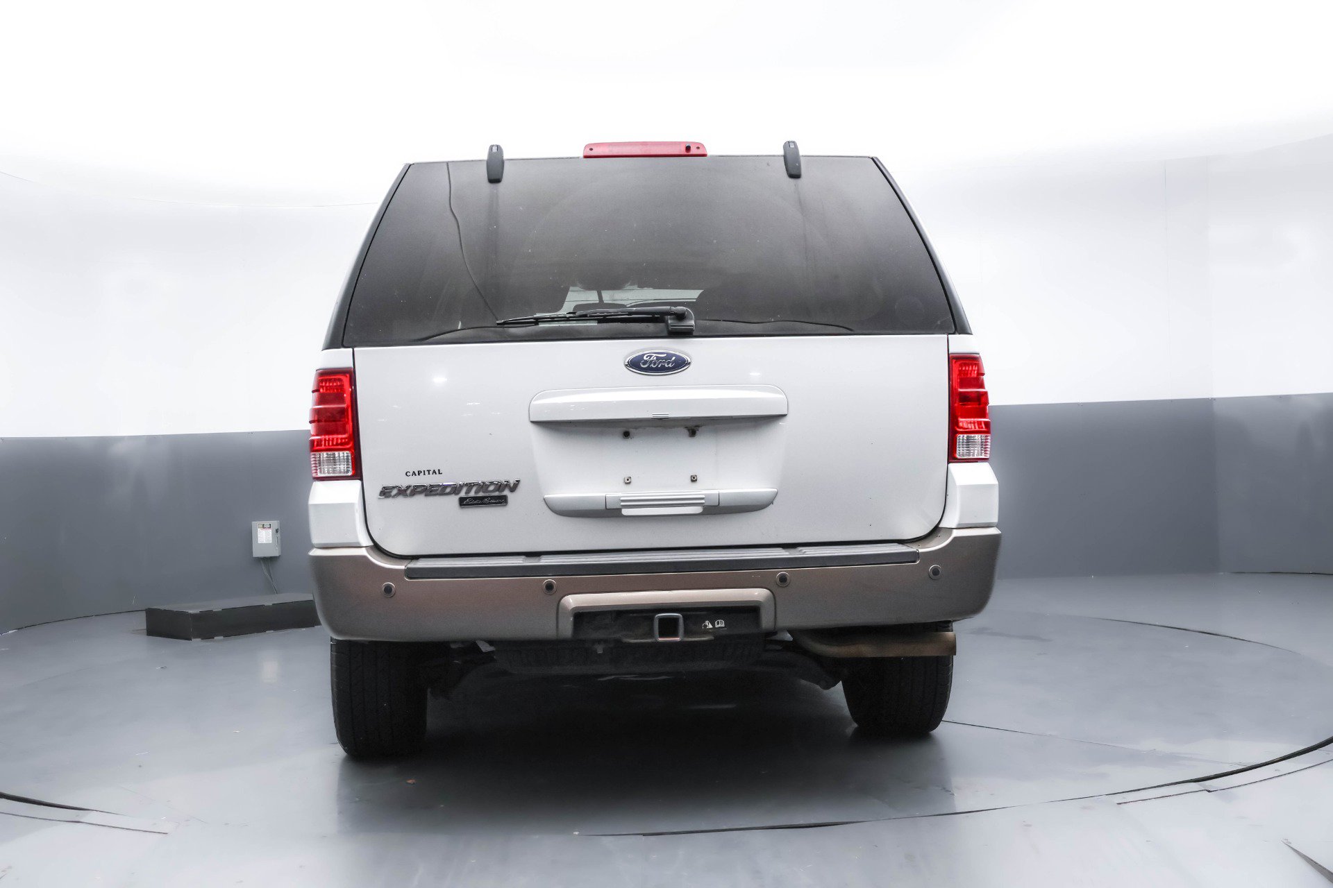 Used 2004 Ford Expedition Eddie Bauer AWD/4WD image 25