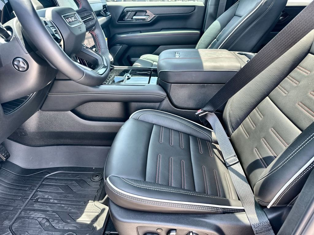 New 2026 GMC Yukon XL AT4 Ultimate w/ LPO, Floor Liner Package AWD/4WD image 24