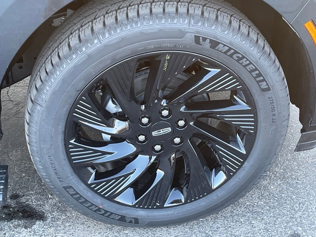 New 2025 Lincoln Navigator L Reserve w/ Jet Appearance Package image 28