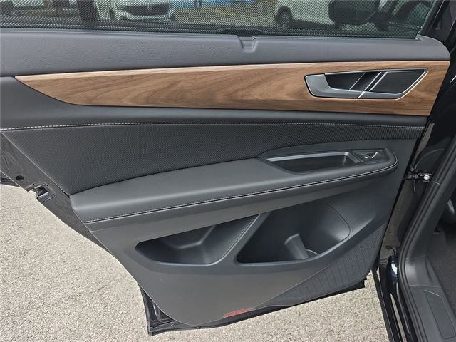 New 2026 Volkswagen Atlas SE image 11