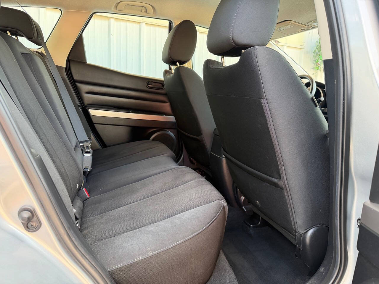 Used 2011 MAZDA CX-7 i SV FWD image 15