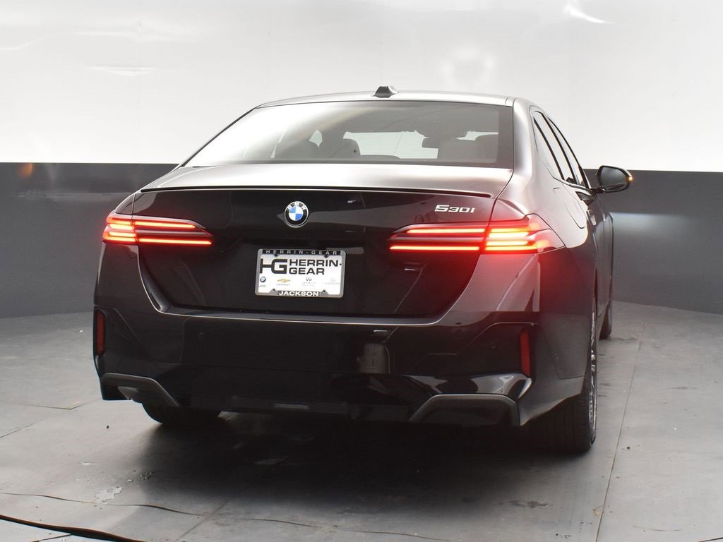 New 2026 BMW 530i w/ M Sport Package image 7