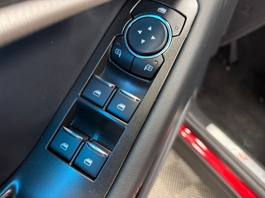 New 2026 Ford Explorer ST-Line w/ ST-Line Street Pack image 16