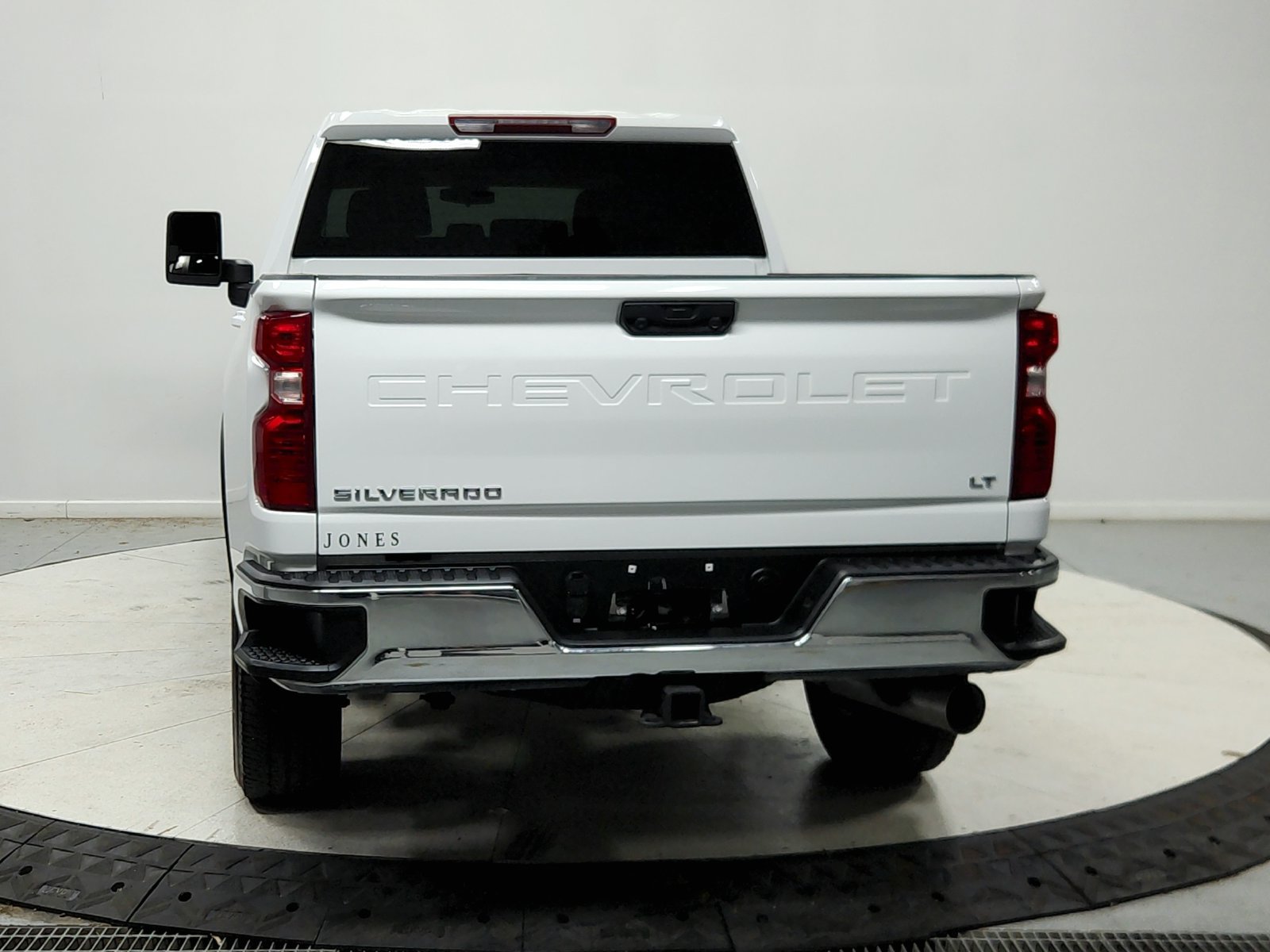 Used 2025 Chevrolet Silverado 2500 LT AWD/4WD image 7