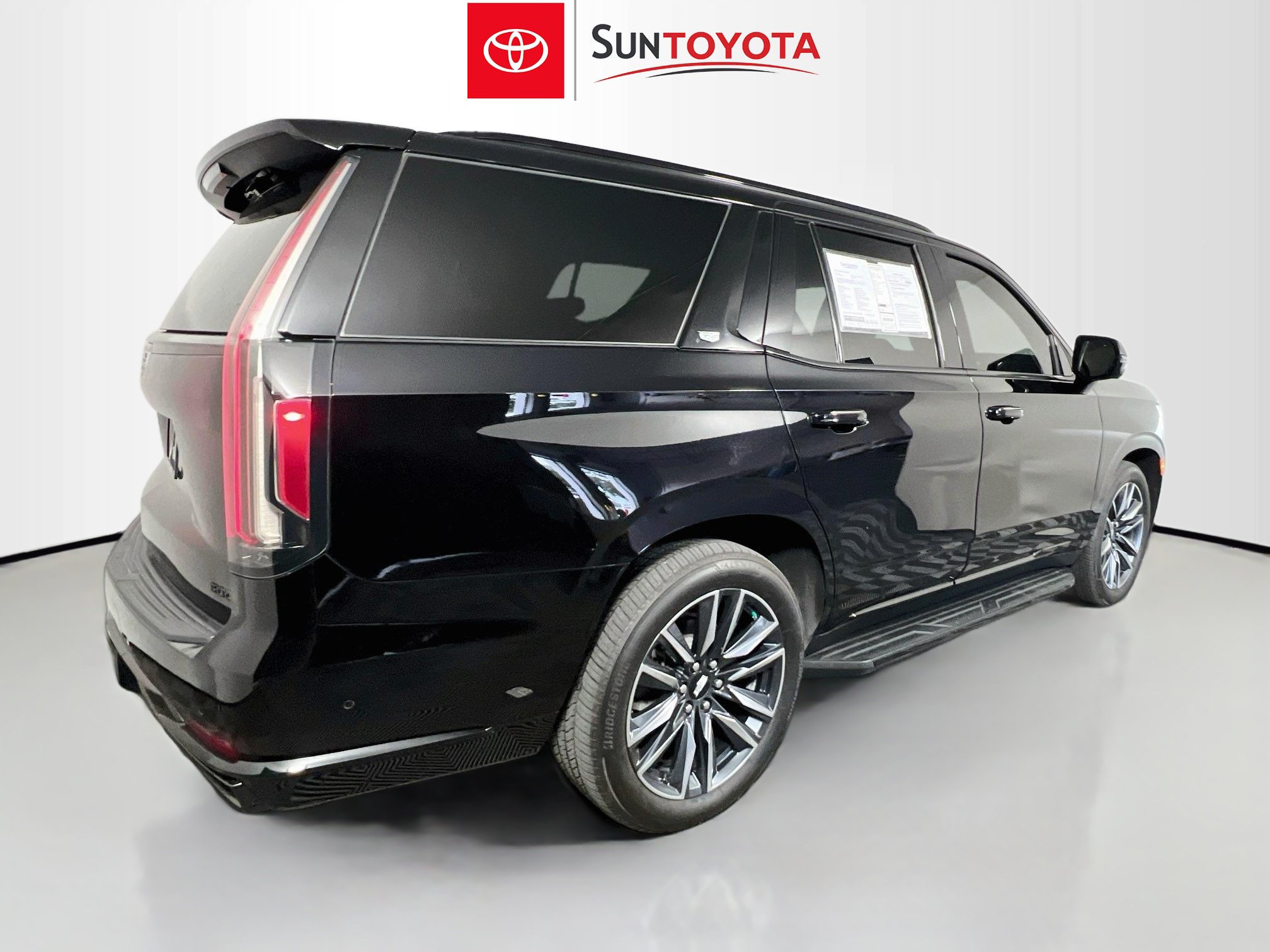 Used 2021 Cadillac Escalade Sport w/ Driver Assist Tech Package AWD/4WD image 4