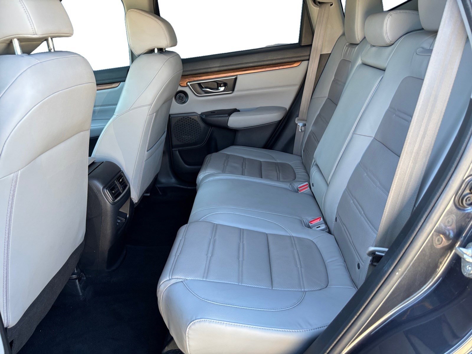 Used 2019 Honda CR-V Touring image 13