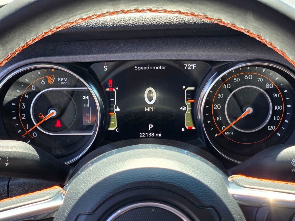 Used 2023 Jeep Gladiator Mojave image 17