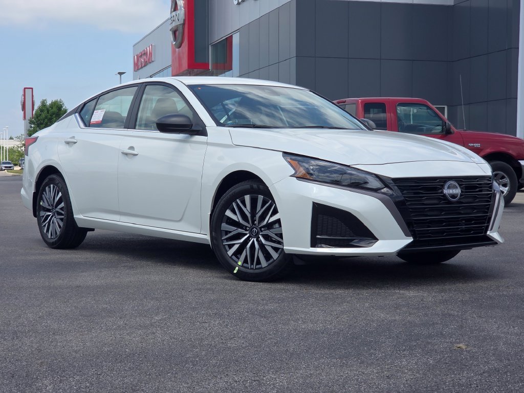 New 2026 Nissan Altima 2.5 SV