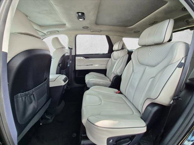 Used 2023 Hyundai Palisade Calligraphy FWD image 21