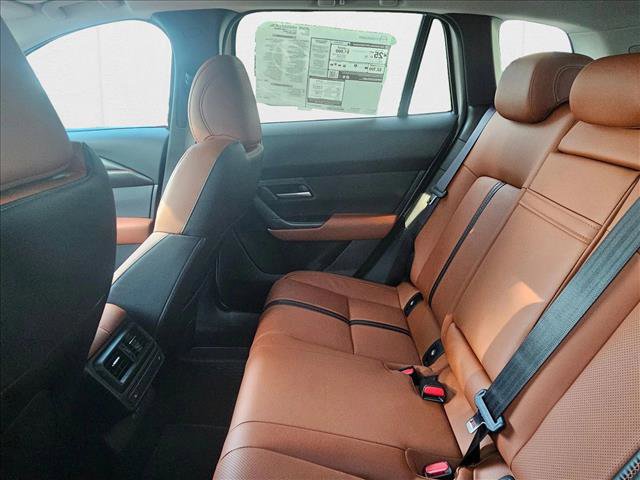 New 2025 MAZDA CX-50 AWD 2.5 Turbo w/ Weather Package image 12