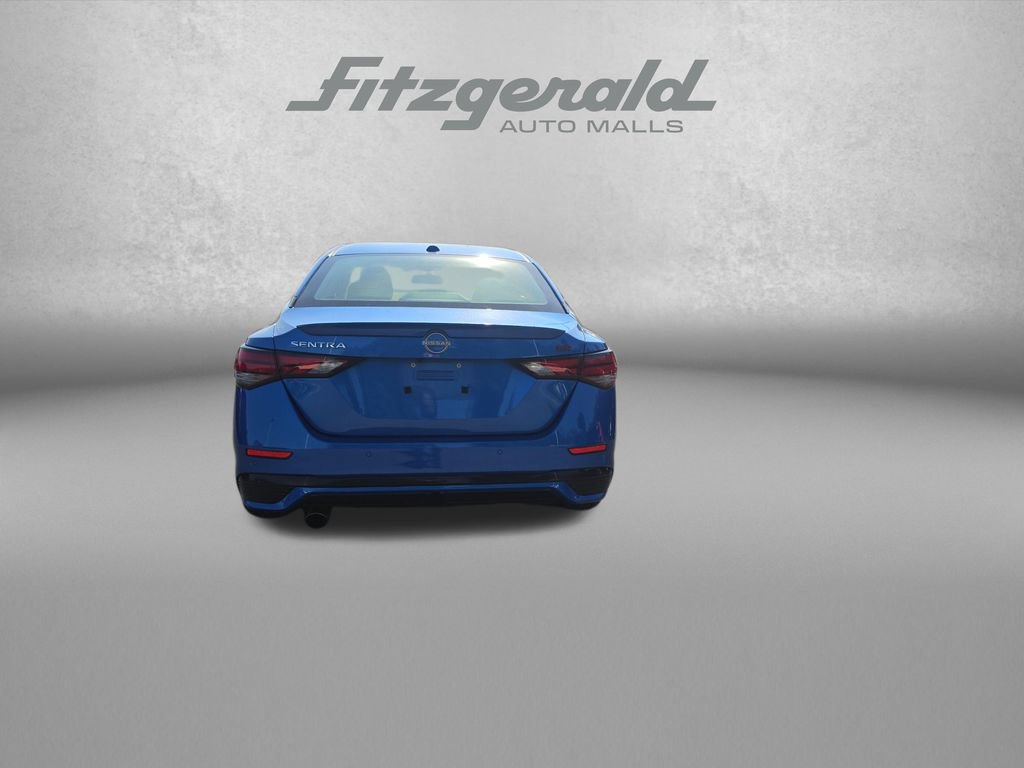 Used 2025 Nissan Sentra SR FWD image 7