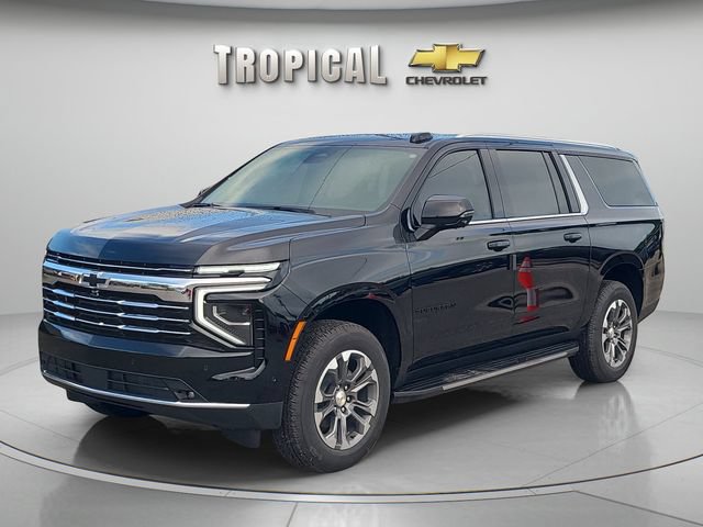 New 2026 Chevrolet Suburban LT w/ Comfort Package