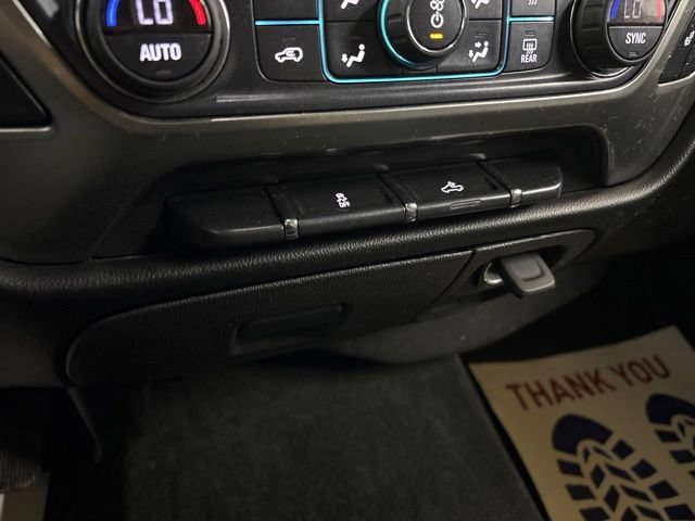 Used 2018 Chevrolet Silverado 1500 LT w/ True North Edition AWD/4WD image 43