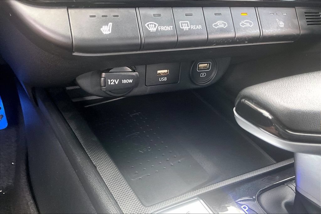 Used 2023 Hyundai Elantra Limited w/ Cargo Package FWD image 15